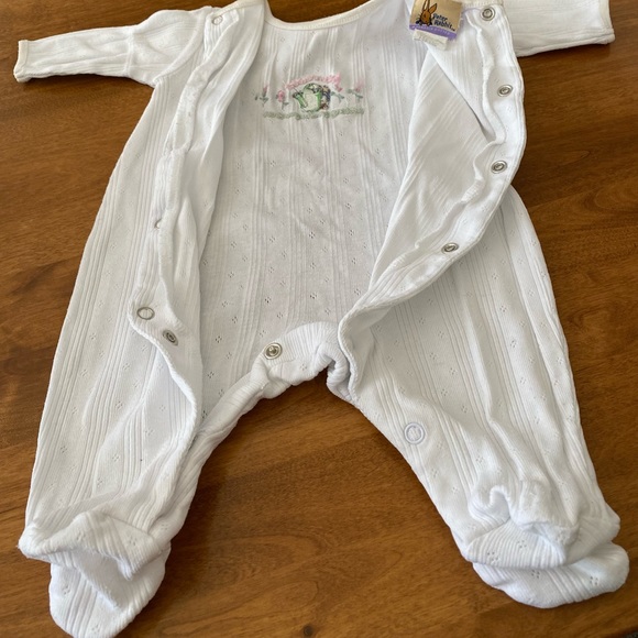Peter Rabbit White Bodysuit - Picture 3 of 11